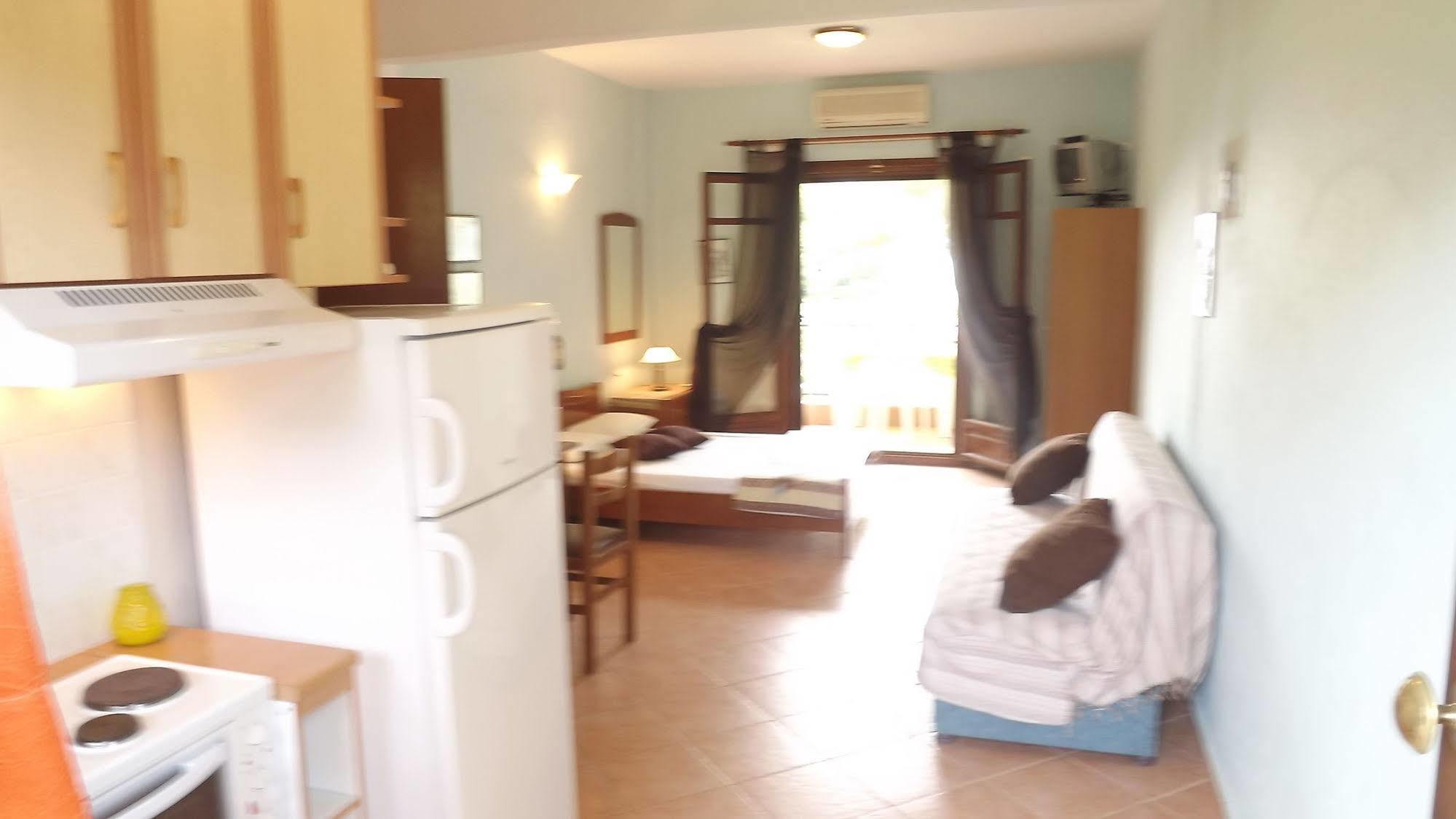 Pefka Studios & Apartments Chalkidiki エクステリア 写真