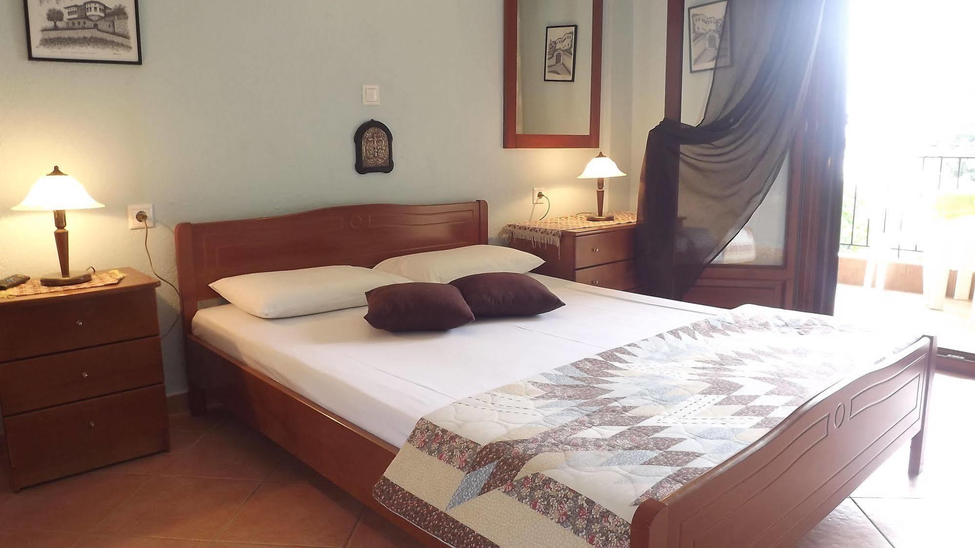 Pefka Studios & Apartments Chalkidiki エクステリア 写真